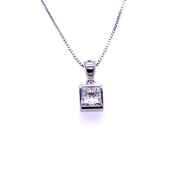 Béatrice Diamond Pendant Necklace